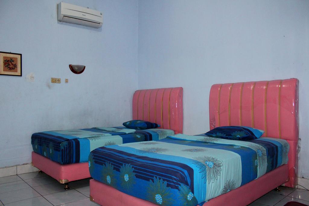 Hotel Indonesia Pekalongan Eksteriør billede