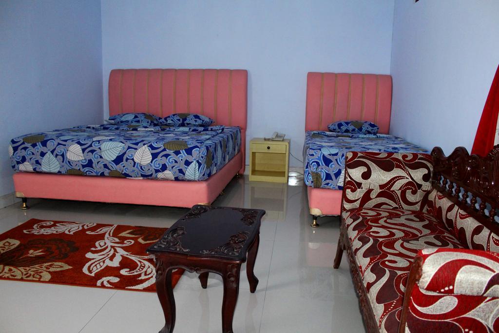 Hotel Indonesia Pekalongan Eksteriør billede